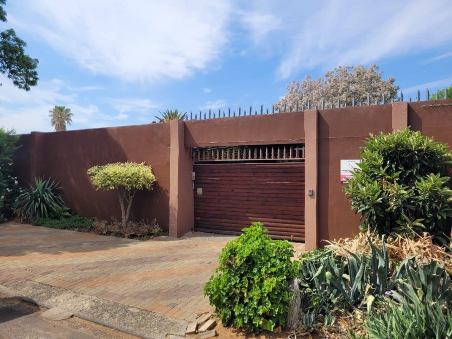 5 Bedroom Property for Sale in Universitas Free State